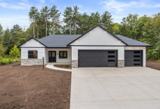 1796-Two-Sisters-Ct-2